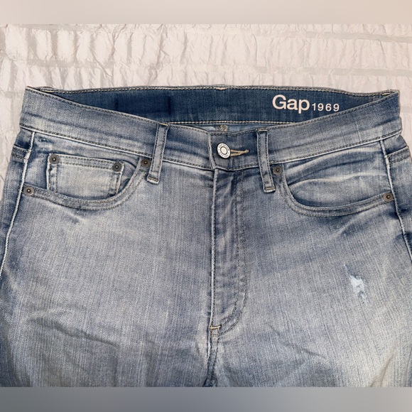 Gap 1969 high rise distressed skinny jeans - Picture 3 of 3